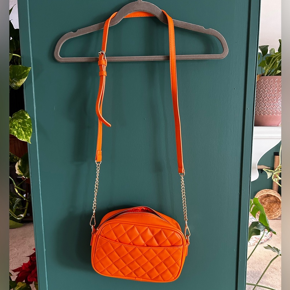 Source Unknown Vibrant Orange Quilted Crossbody B… - image 1